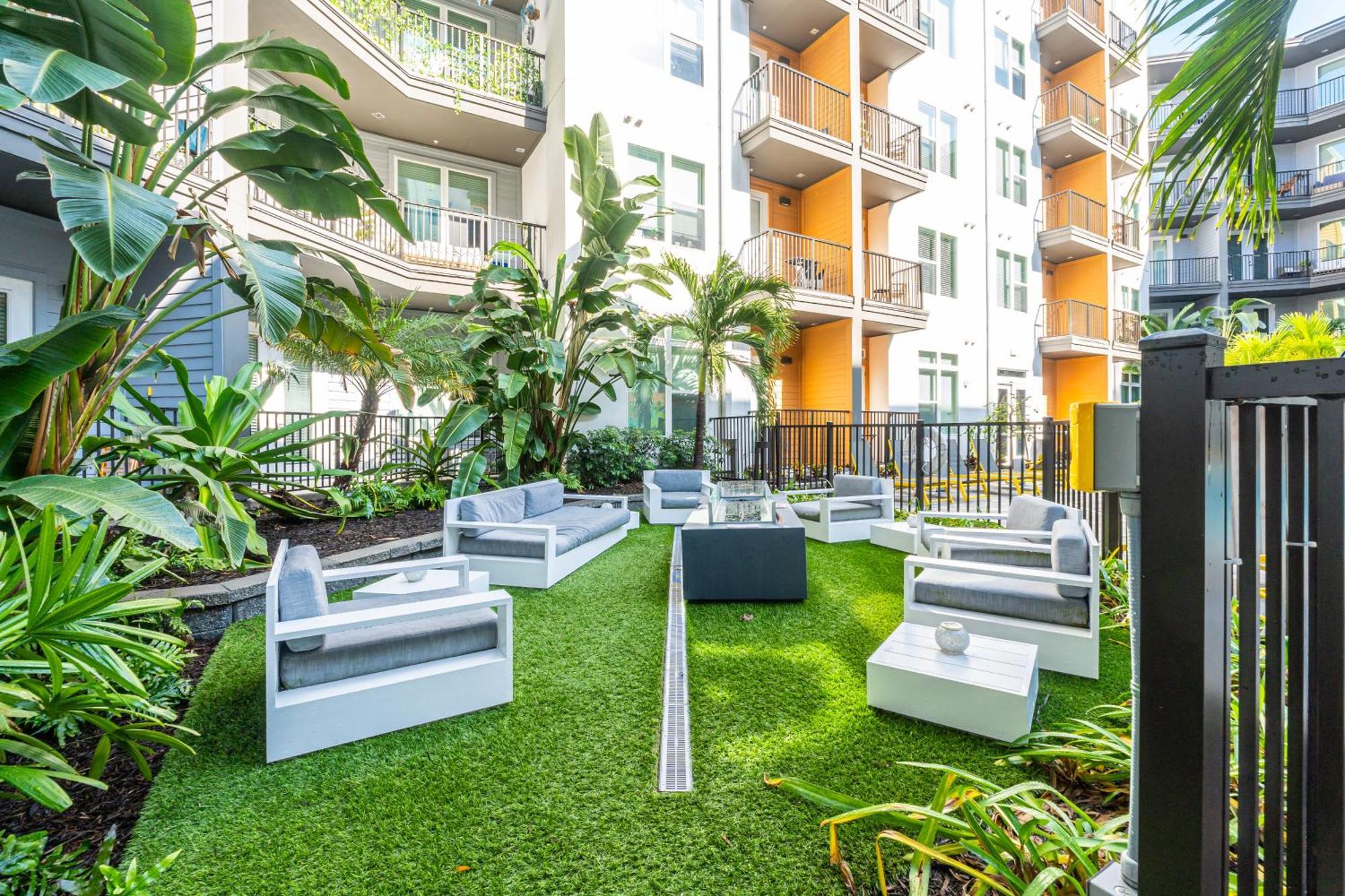 Tropicana Field 2 Bed In Dwtwn With Free Parking Apartamento São Petersburgo Exterior foto